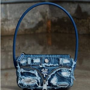 New with tags (not attached DENIM SHOULDER BAG | MARC JACOBS HEAVENSHOP